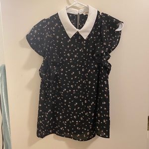 Floral blouse with white collar size medium